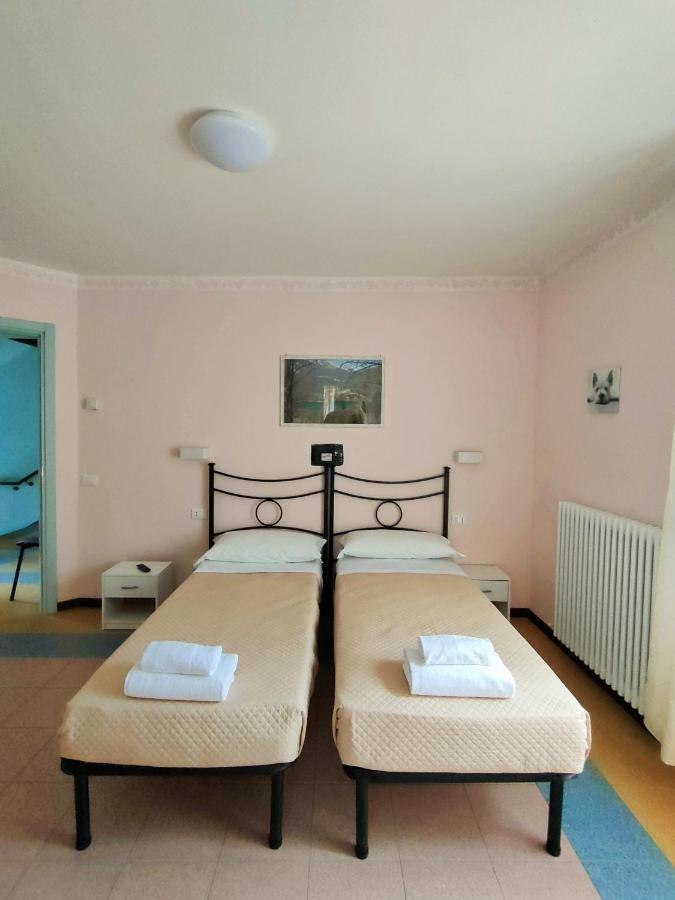 Hotel Palazzo Del Doma - Lake Vagli Vagli di Sotto Bagian luar foto